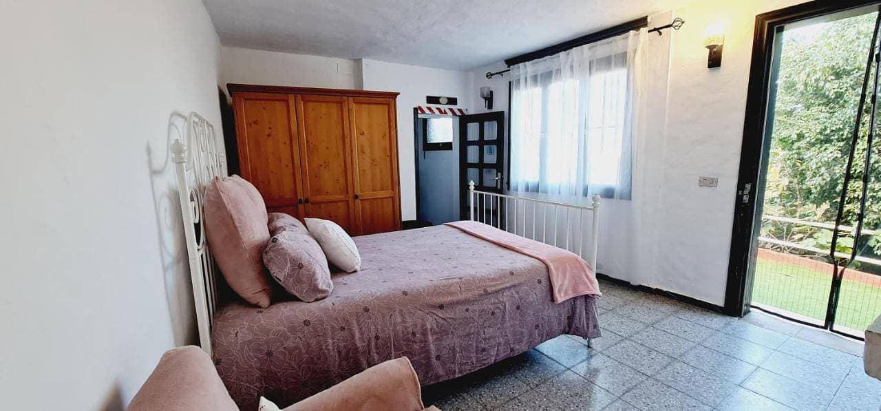 Foto 5 von 16: Two-Bedroom Apartment