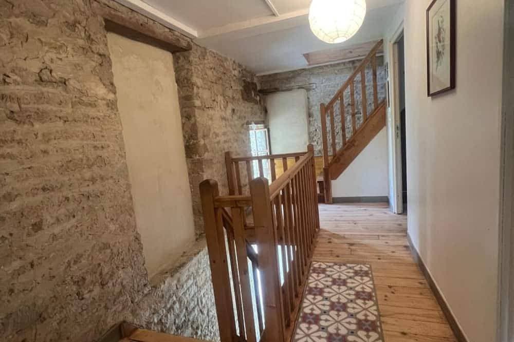 Foto 11 von 17: Apartment „Gîte 1“ mit gemeinsamer Terrasse, Garten und WLAN