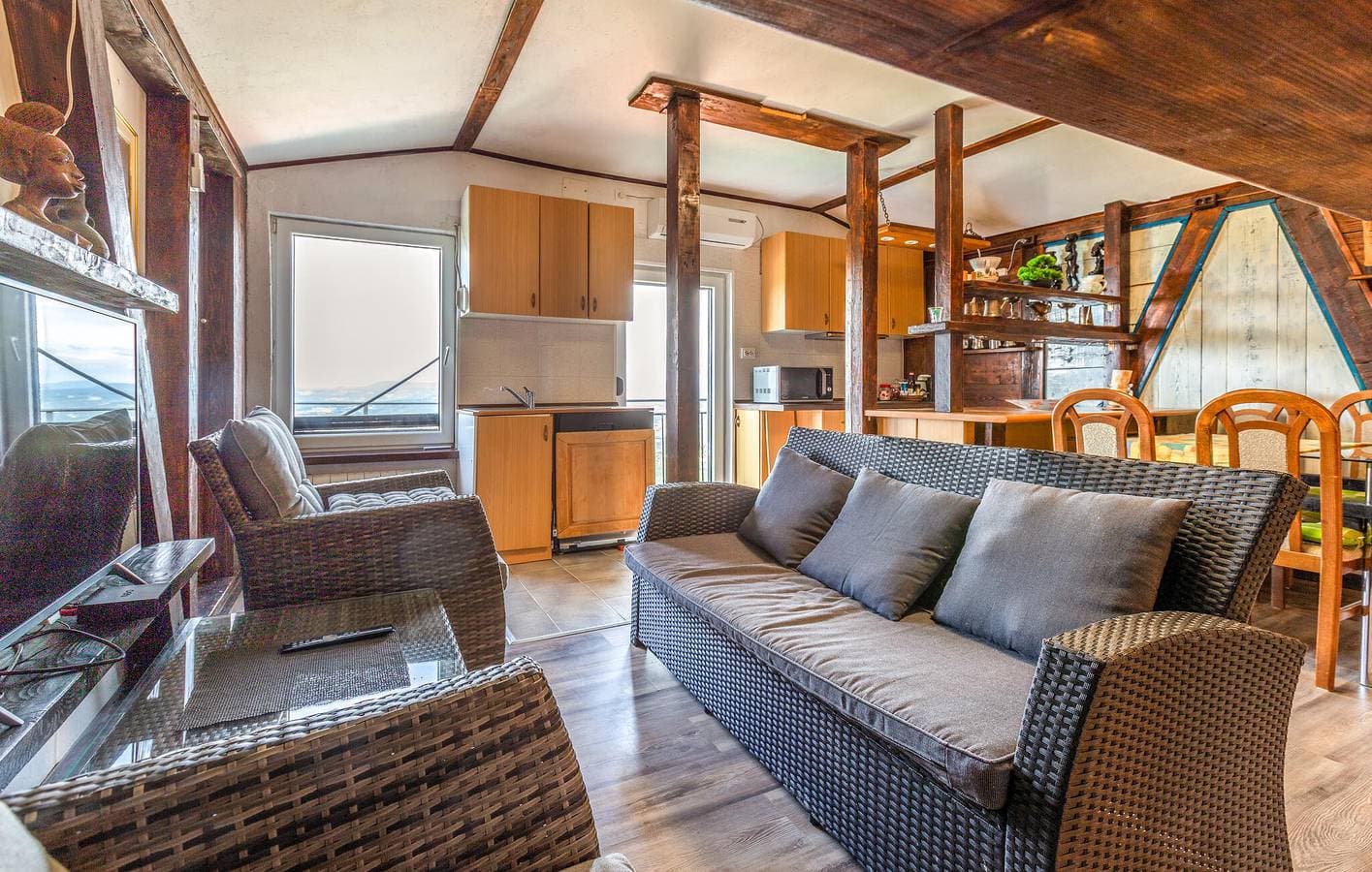 Foto 4 von 19: Ferienwohnung für 4 Personen mit Terrasse
