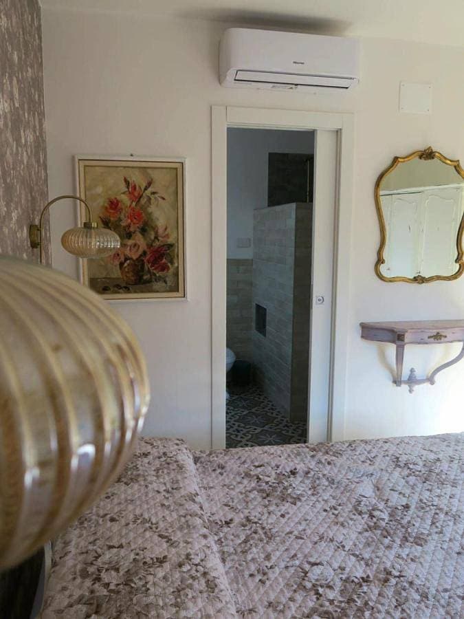 Foto 3 von 11: Large Double Room