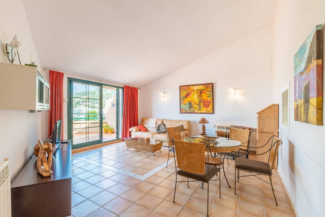Foto 7 von 27: Ferienwohnung "Magnificent Penthouse Alteamascarat" mit Meerblick, Pool & WLAN