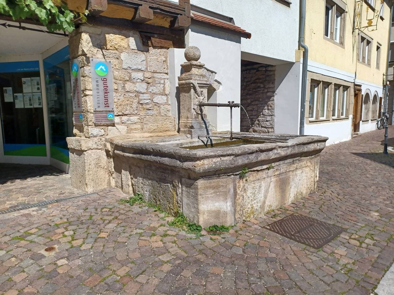 Foto 2 von 12: Apartment am Fischbrunnen - Apartment in zentraler Lage 38qm