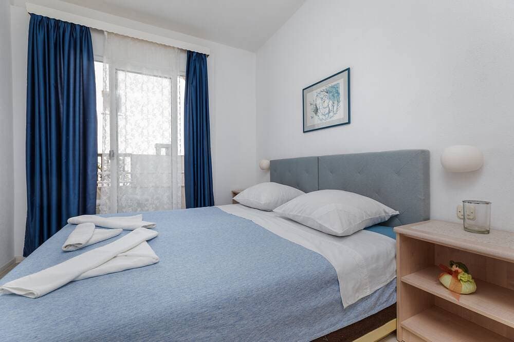 Foto 2 von 18: 1-Zimmer-Ferienwohnung am Strand Drasnice, Makarska