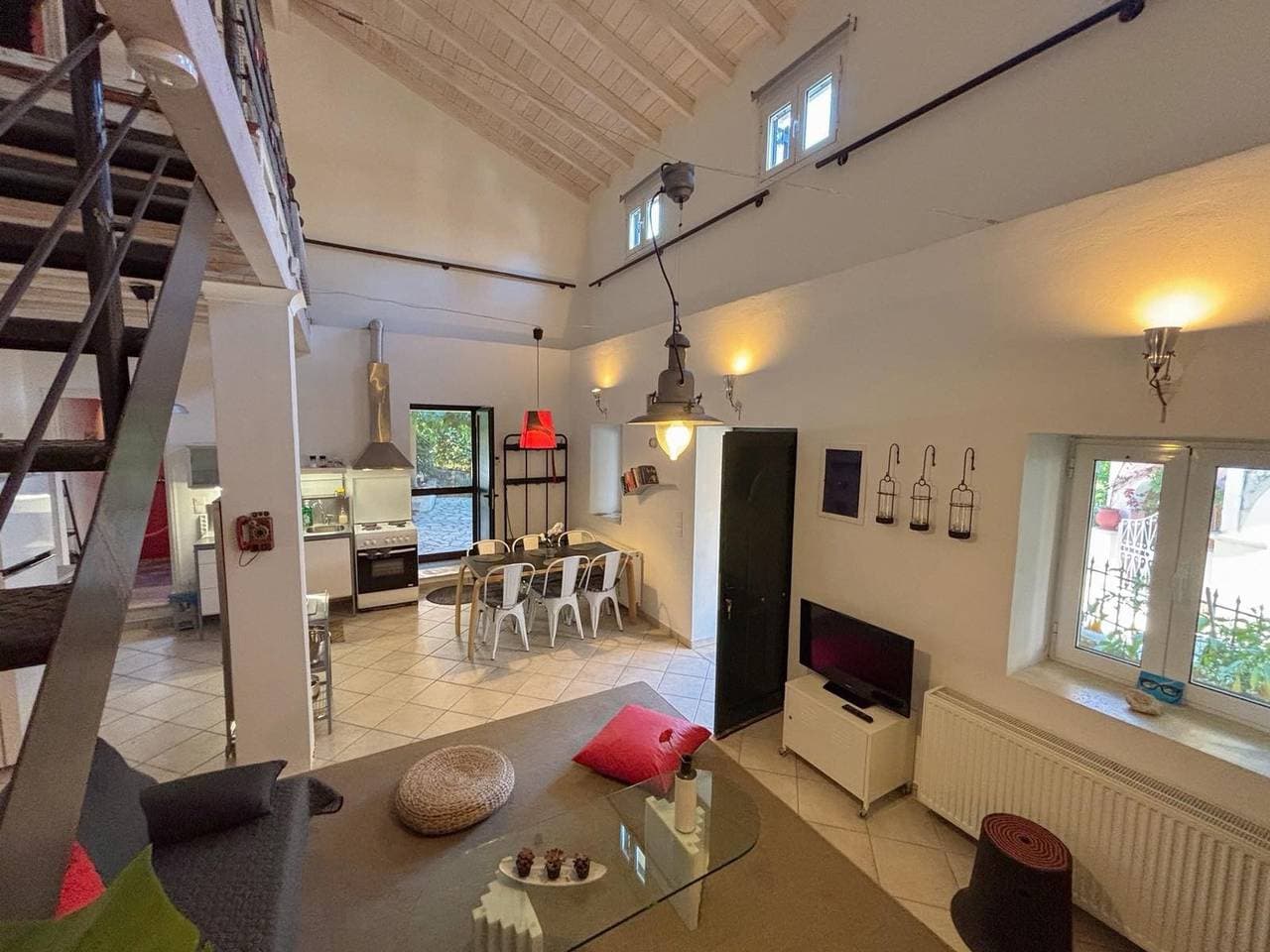 Foto 8 von 24: Ferienhaus für 6 Personen mit Terrasse