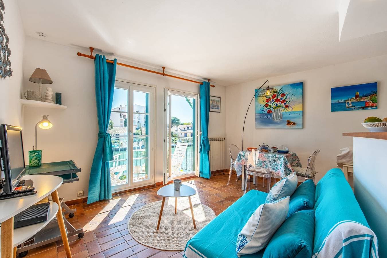 Foto 3 von 12: Schöne Wohnung mit wunderbarem Blick auf die Giscle in Grimaud - Welkeys