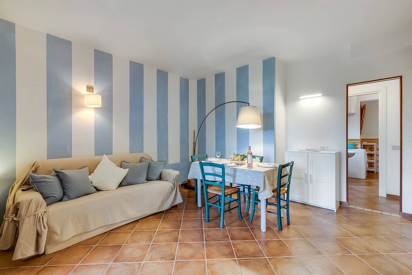 Foto 4 von 21: Il Borgo 10/5 700m From The Beach