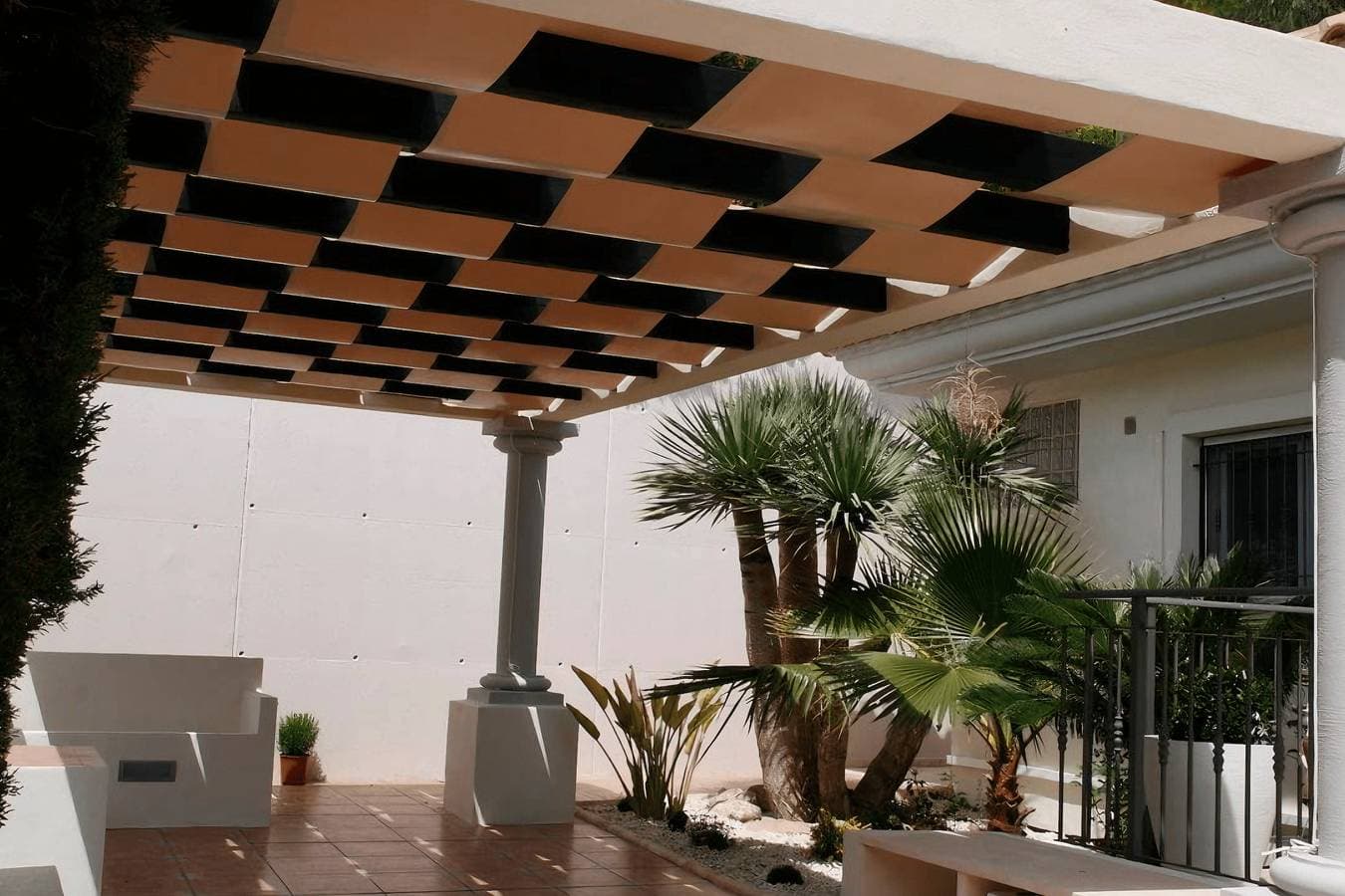 Foto 5 von 44: Villa für 6 Personen mit Garten