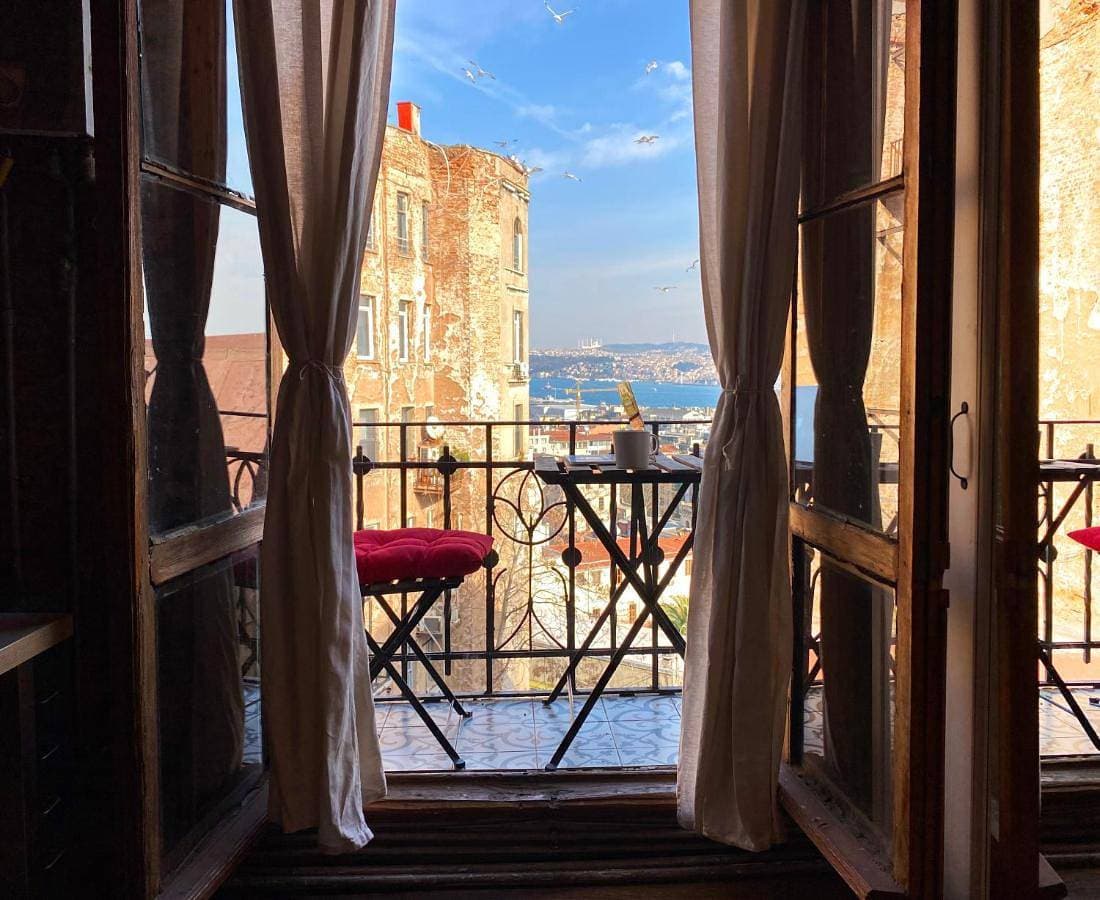 Entire Apartment with Amazing Seaview Terrace Near Galata Tower 1
