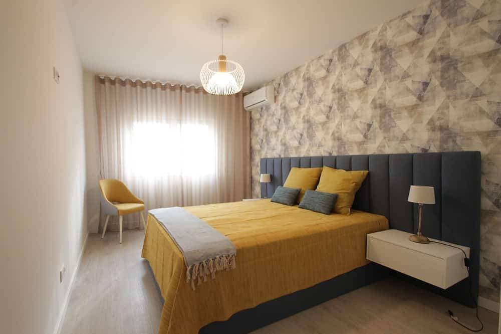 Foto 2 von 22: New Luxury apartment with pool - 5 min walking to the beach