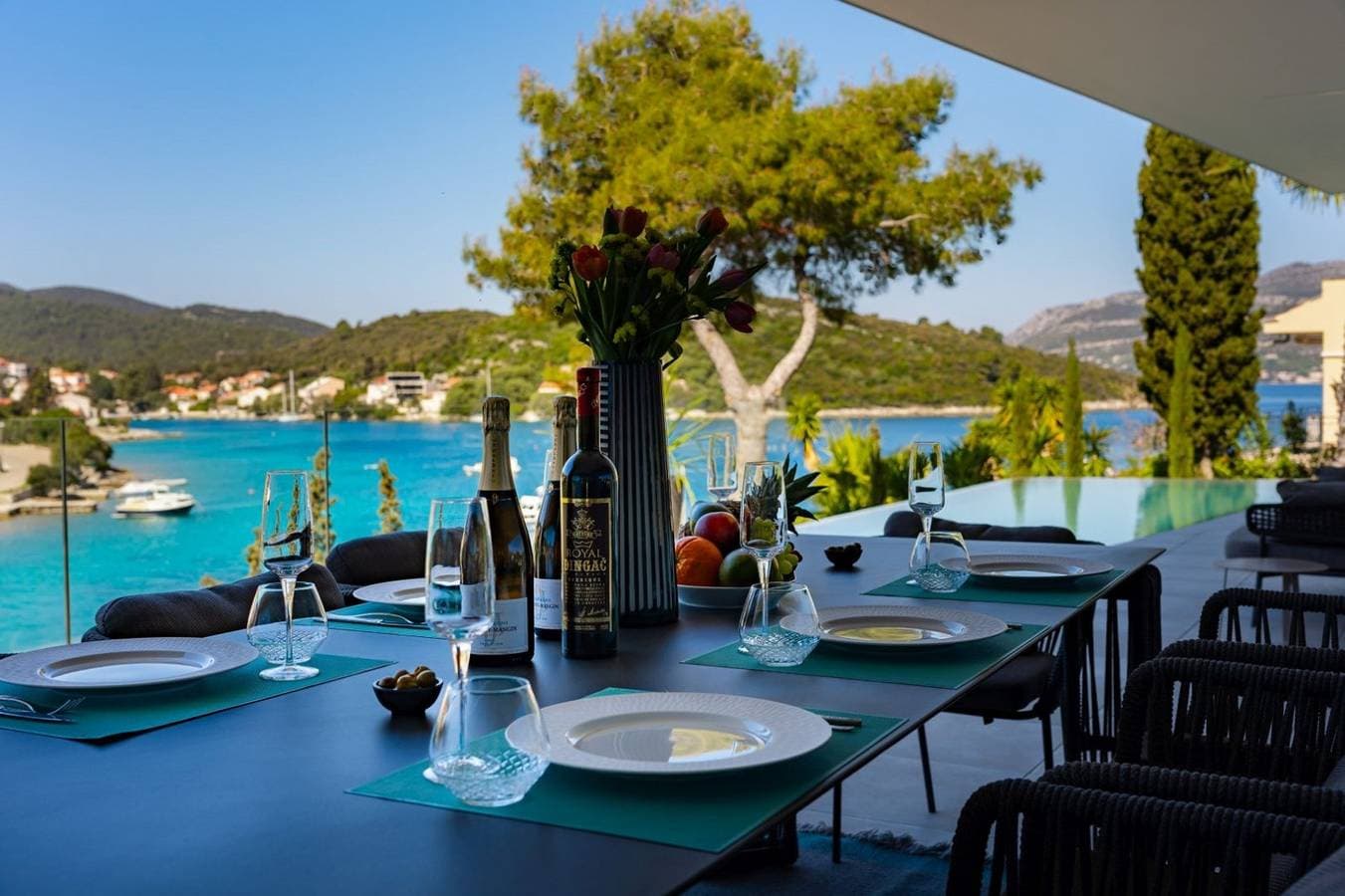 Foto 3 von 50: Luxury Seafront Villa Aman Korcula with Pool