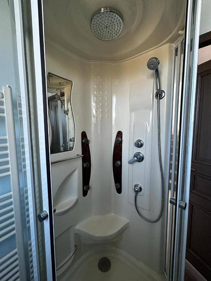 Foto 4 von 5: Double Room with Terrace