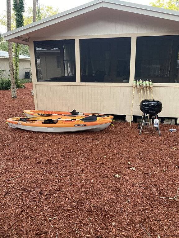 Foto 12 von 37: Waterfront home in Old Homossassa w/ hot tub and kayaks 🎣