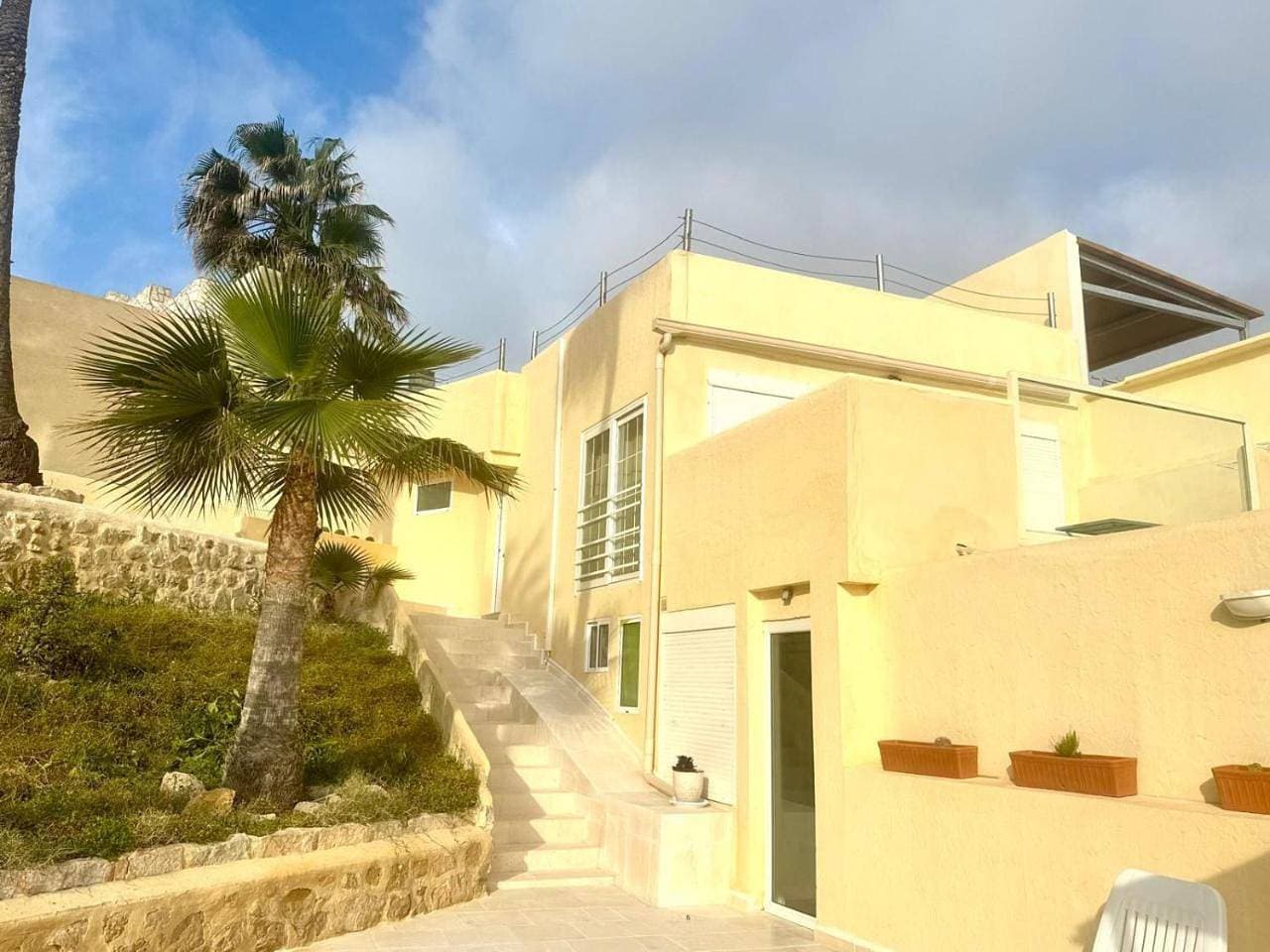 Foto 10 von 69: Apartment with Sea View