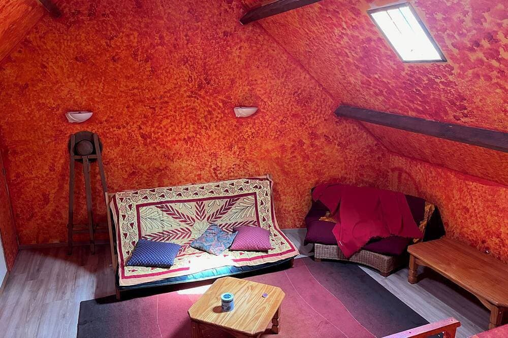 Studio Rouge a la Prefontainerie 1