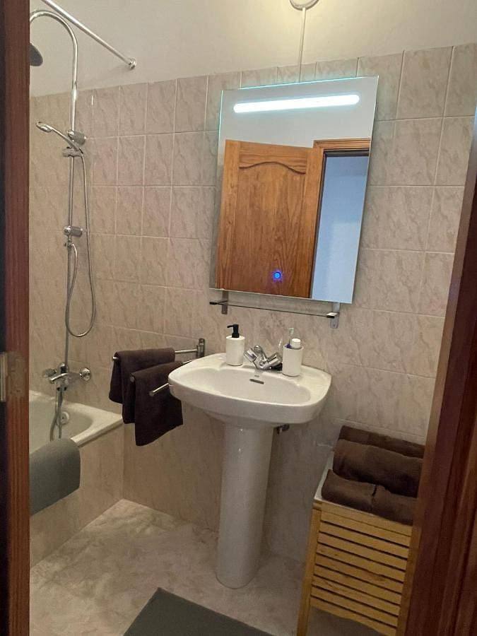 Foto 4 von 14: Two-Bedroom Apartment