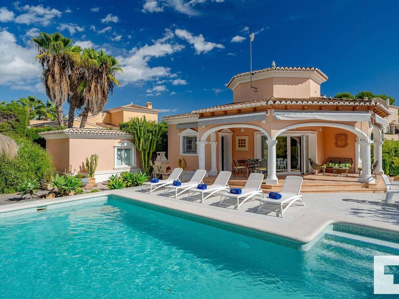 Luxus-Villa mit Pool, Klimaanlage und Wi-Fi - Calpe 1
