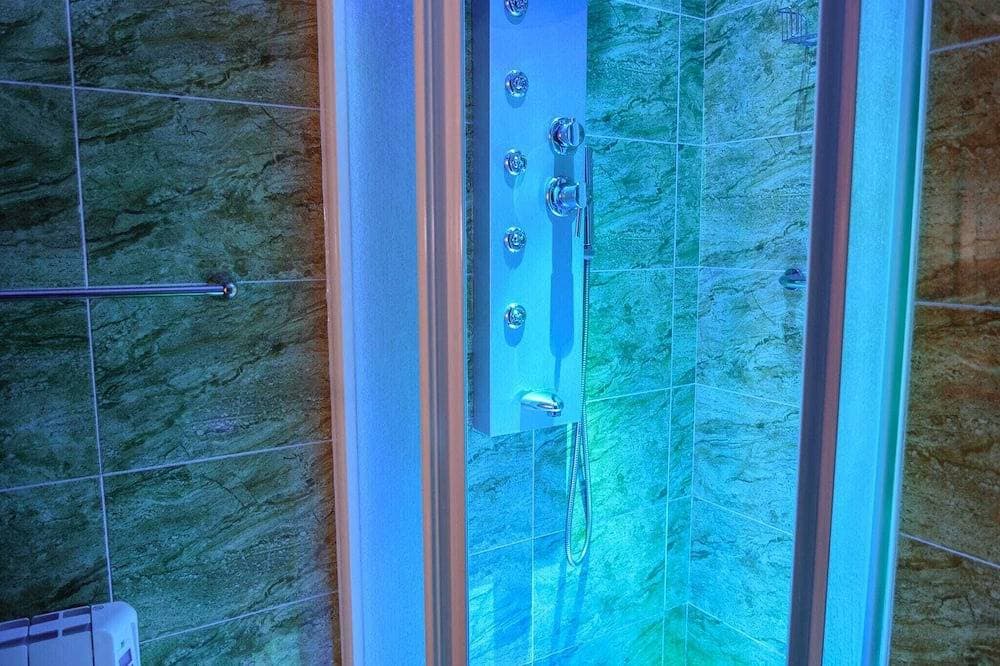 Foto 7 von 30: Rustikaler Rückzugsort am Flussufer