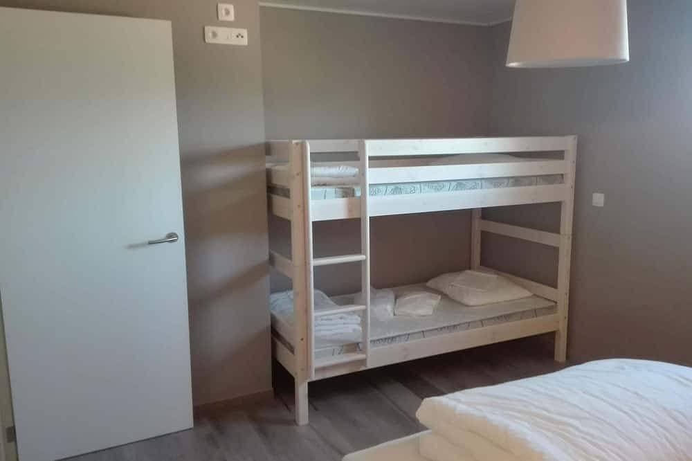 Foto 3 von 30: Neubauvilla mit Überlaufpool und einzigartiger Aussicht