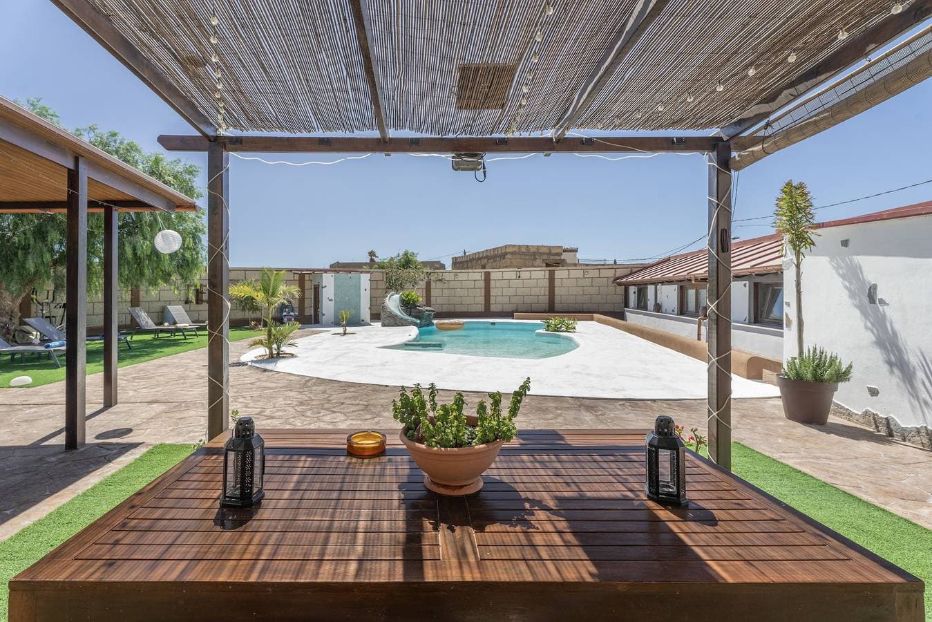 Foto 2 von 32: Ferienhaus 'Abuelo Manuel' mit Meerblick, WLAN und Klimaanlage