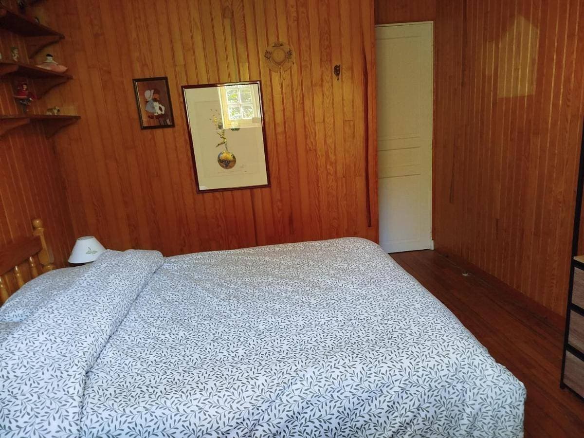 Foto 5 von 15: Double Room with Shared Bathroom