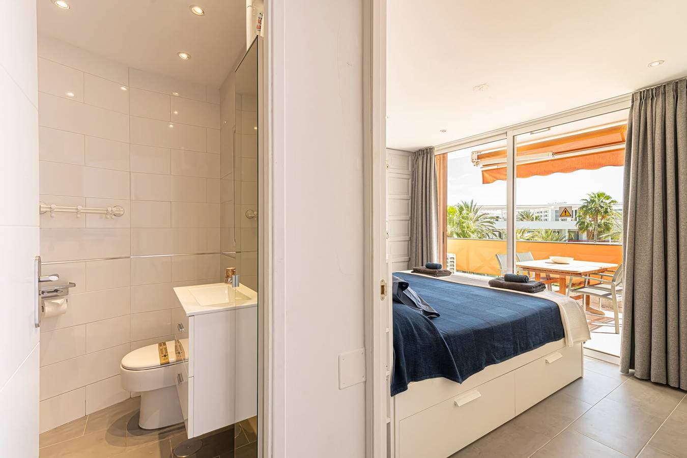 Foto 9 von 28: Ferienwohnung für 6 Personen mit Pool