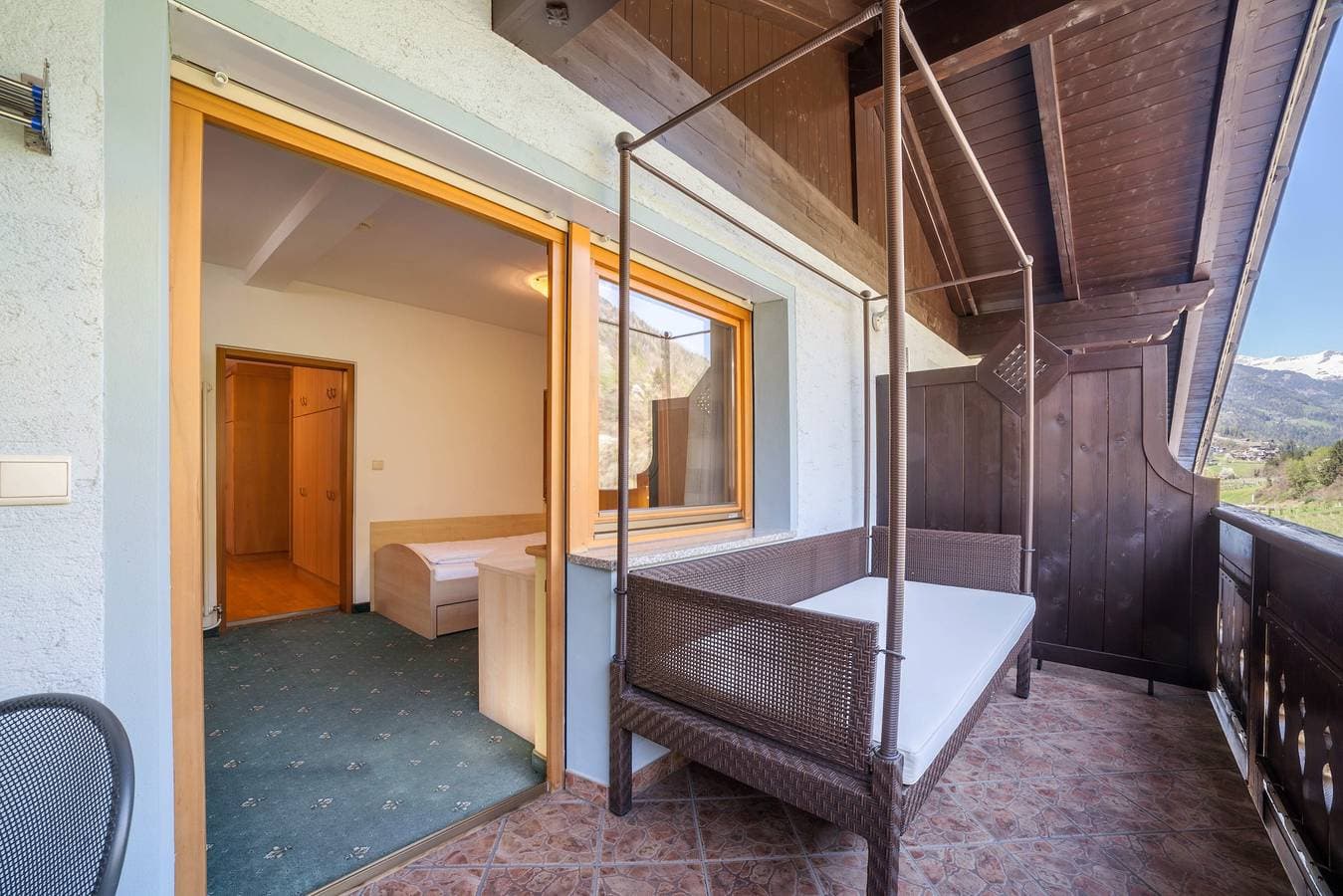 Foto 8 von 42: Ferienwohnung "Alpenhof Lodge Alpin Superior" mit Bergblick, Gemeinschaftspool & Sauna