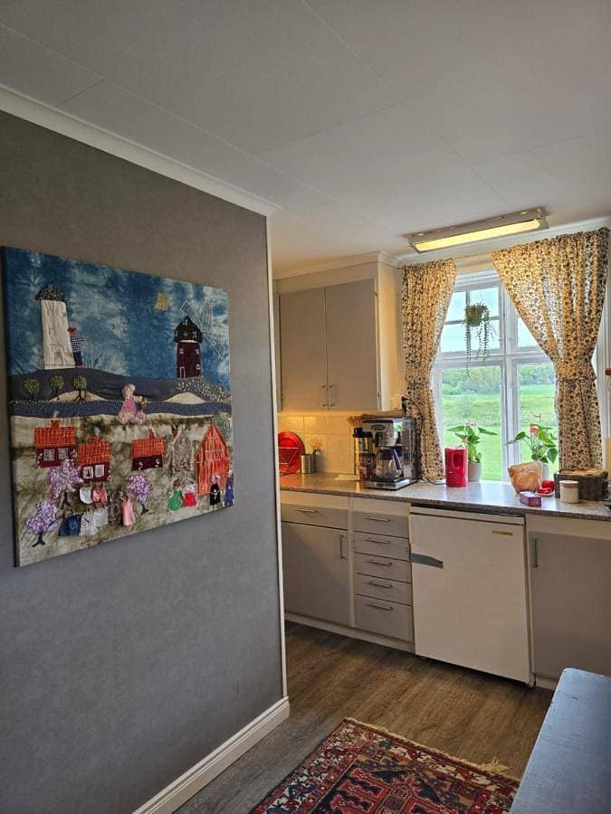 Foto 2 von 5: Small Twin Room