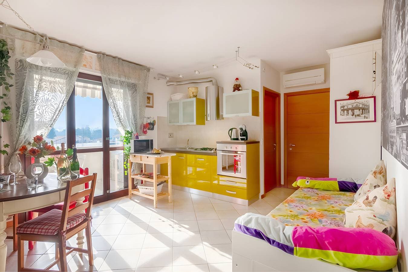 Foto 2 von 23: Ferienwohnung 'Leopolda' mit Privatterrasse, Wi-Fi und Klimaanlage