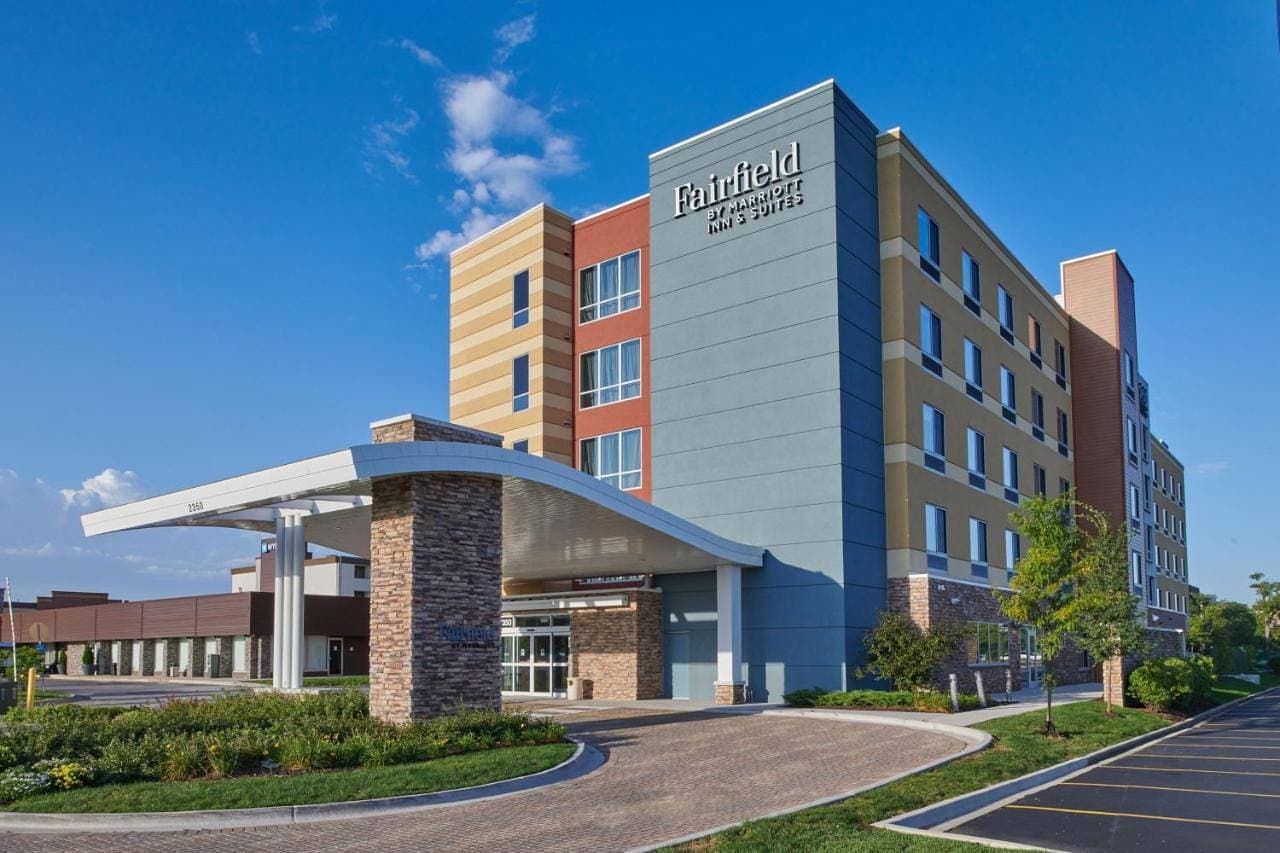Fairfield Inn & Suites by Marriott Chicago O'Hare 1