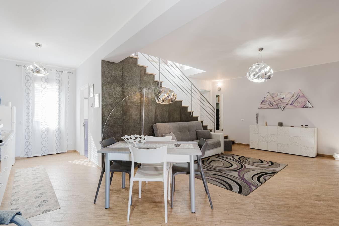 Foto 5 von 28: Villa 'Baronehome' mit Bergblick, privatem Garten und Klimaanlage