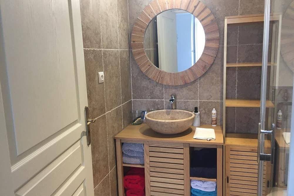 Foto 2 von 6: Loft Charmant Dans les Quartiers Provençaux de Cogolin