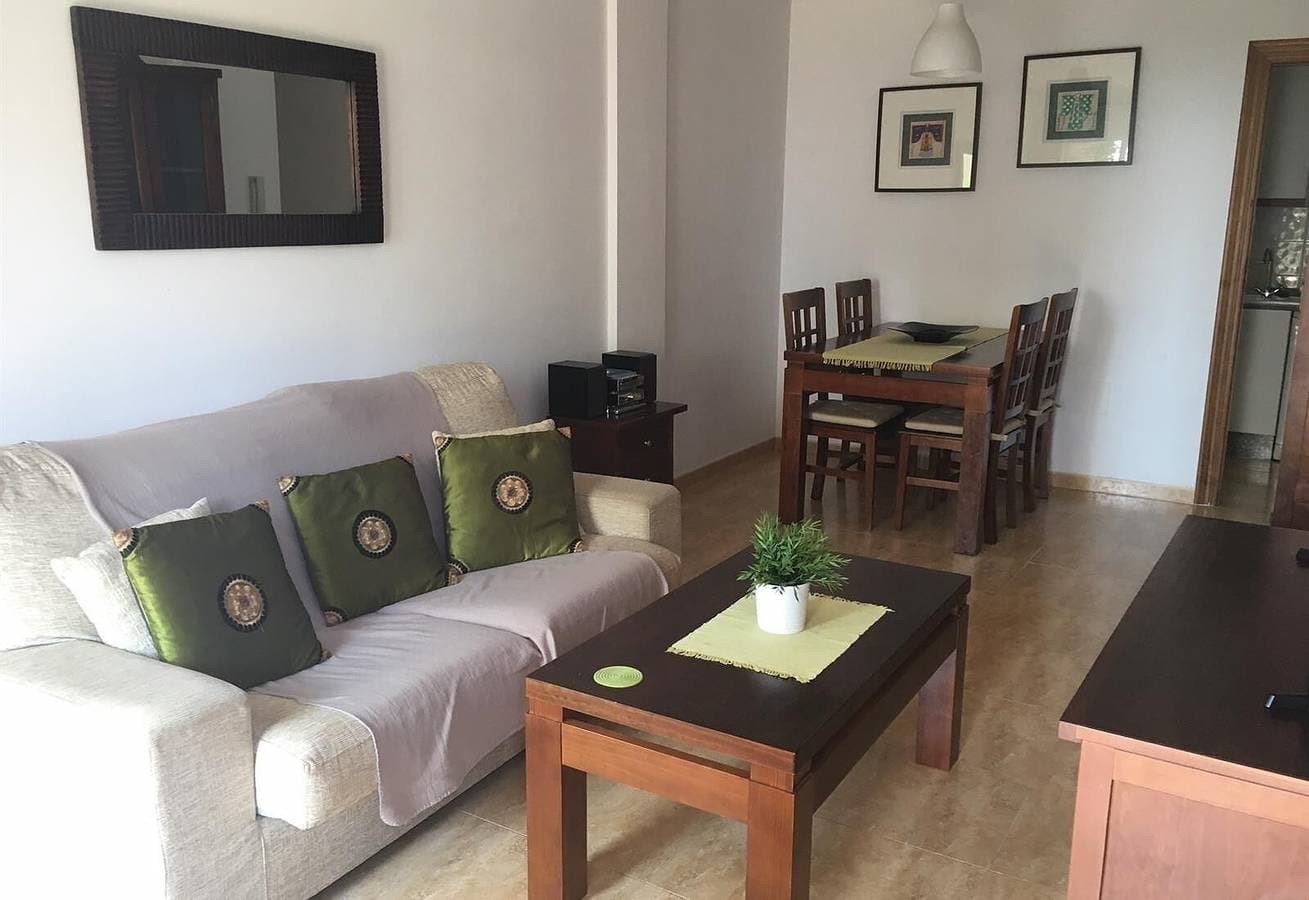 Foto 3 von 22: 2-Zimmer-Apartment nahe Strand mit Pools, Spa, Klimaanlage und WLAN