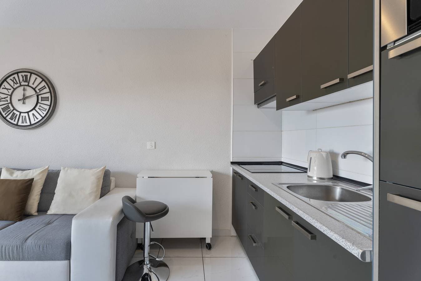Foto 8 von 30: Ferienhaus 'Cathamarcella' mit Meerblick, Gemeinschaftspool und WLAN