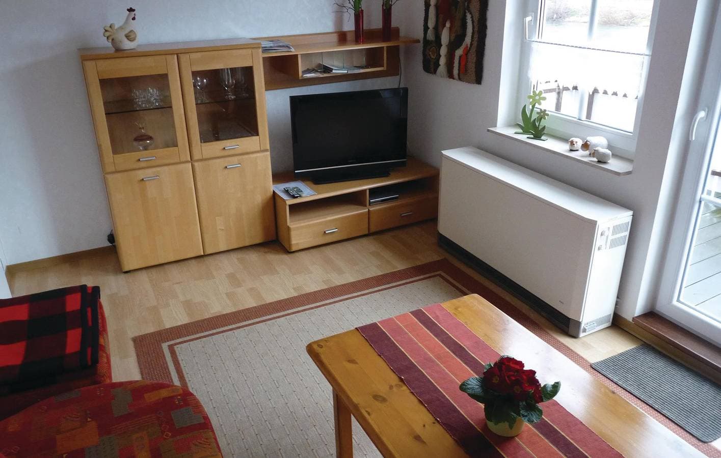 Foto 4 von 14: Riverside Retreat mit Terrasse: TV, Parkplatz, Küche & Internet