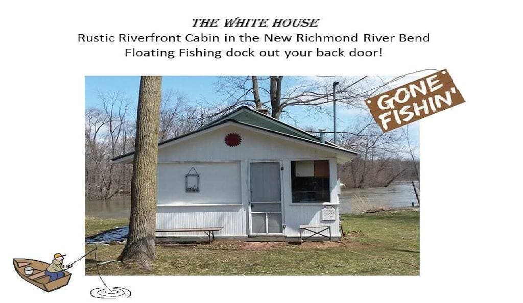 Foto 5 von 24: Flussufer-Hütte mit Fischerdock