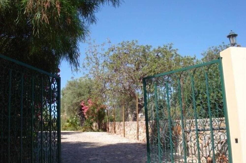 Foto 12 von 30: Fabulous Designer Villa, Own Pool And Gardens, Amazing Views Over Tavira To Sea