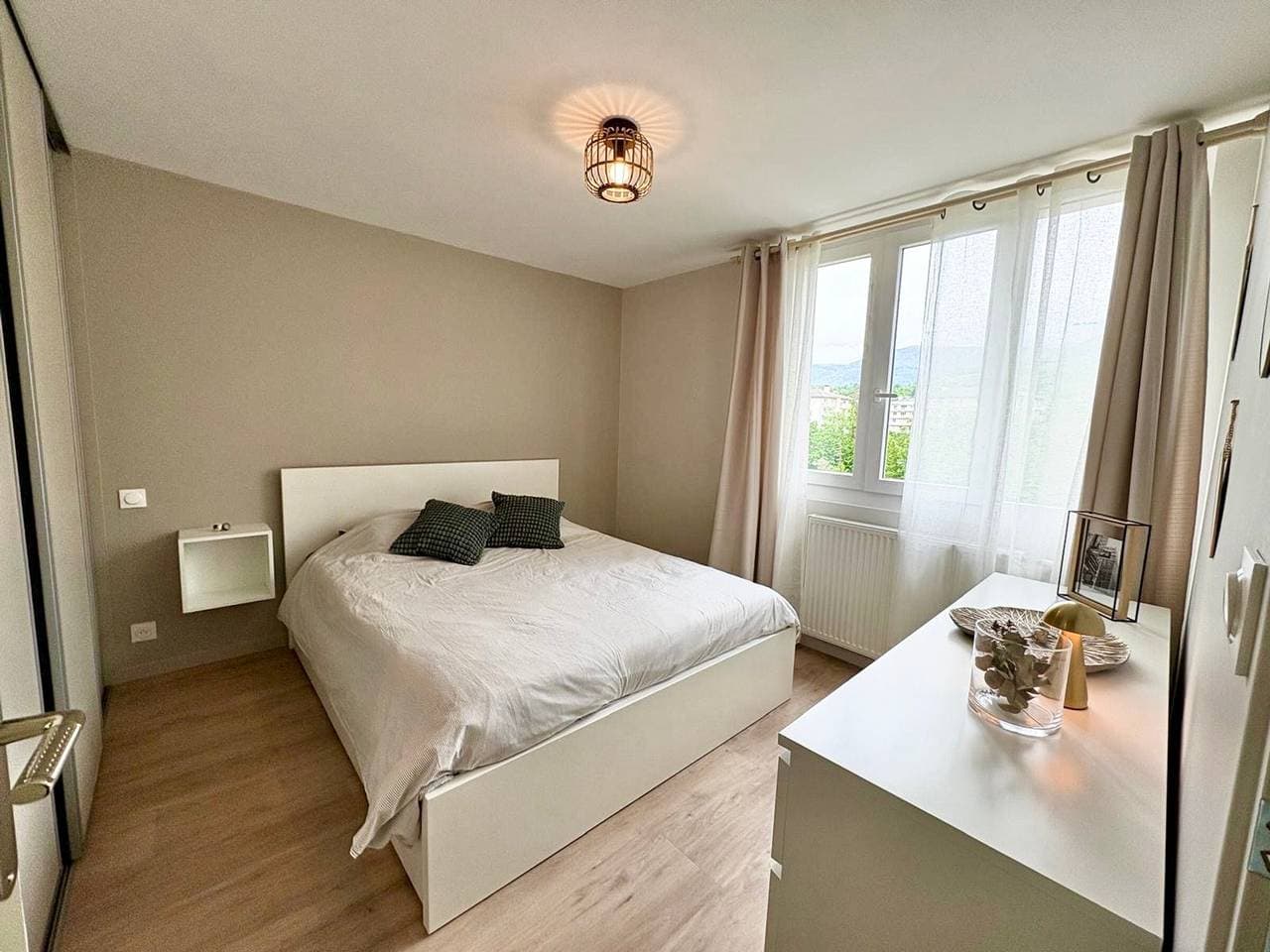 Foto 4 von 11: Renovierte Wohnung in Annecy mit Parkplatz und WIFI