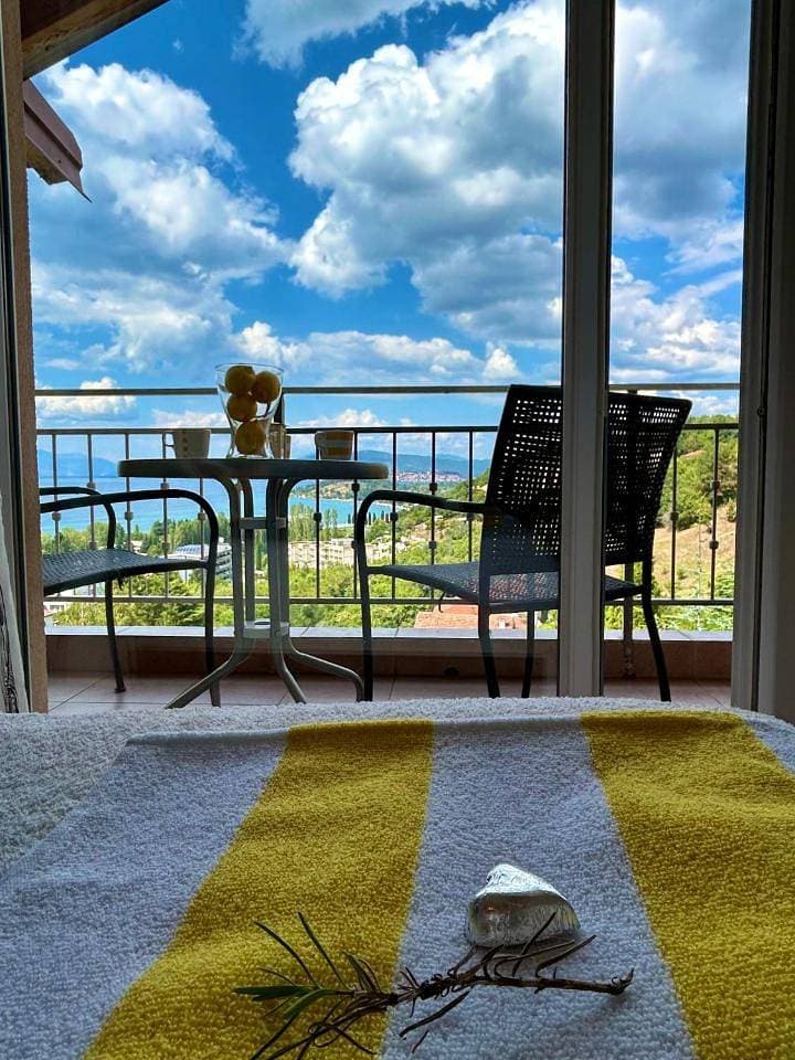 Foto 8 von 26: Double Room with Lake View