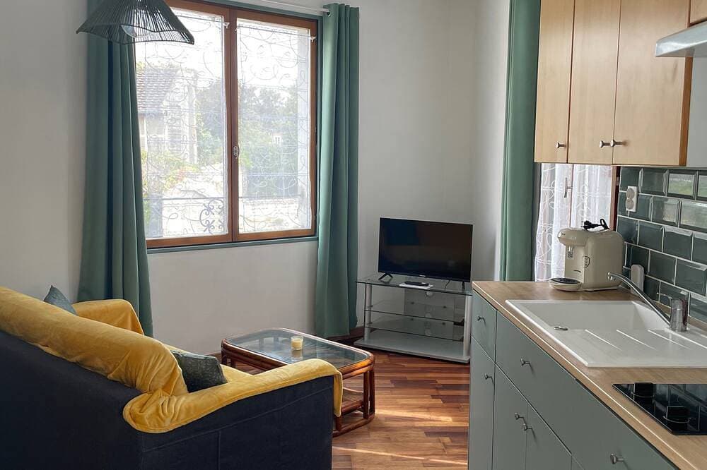 Appartement 35 m2 1er Étage Maison de Ville a 300 m de la mer 1