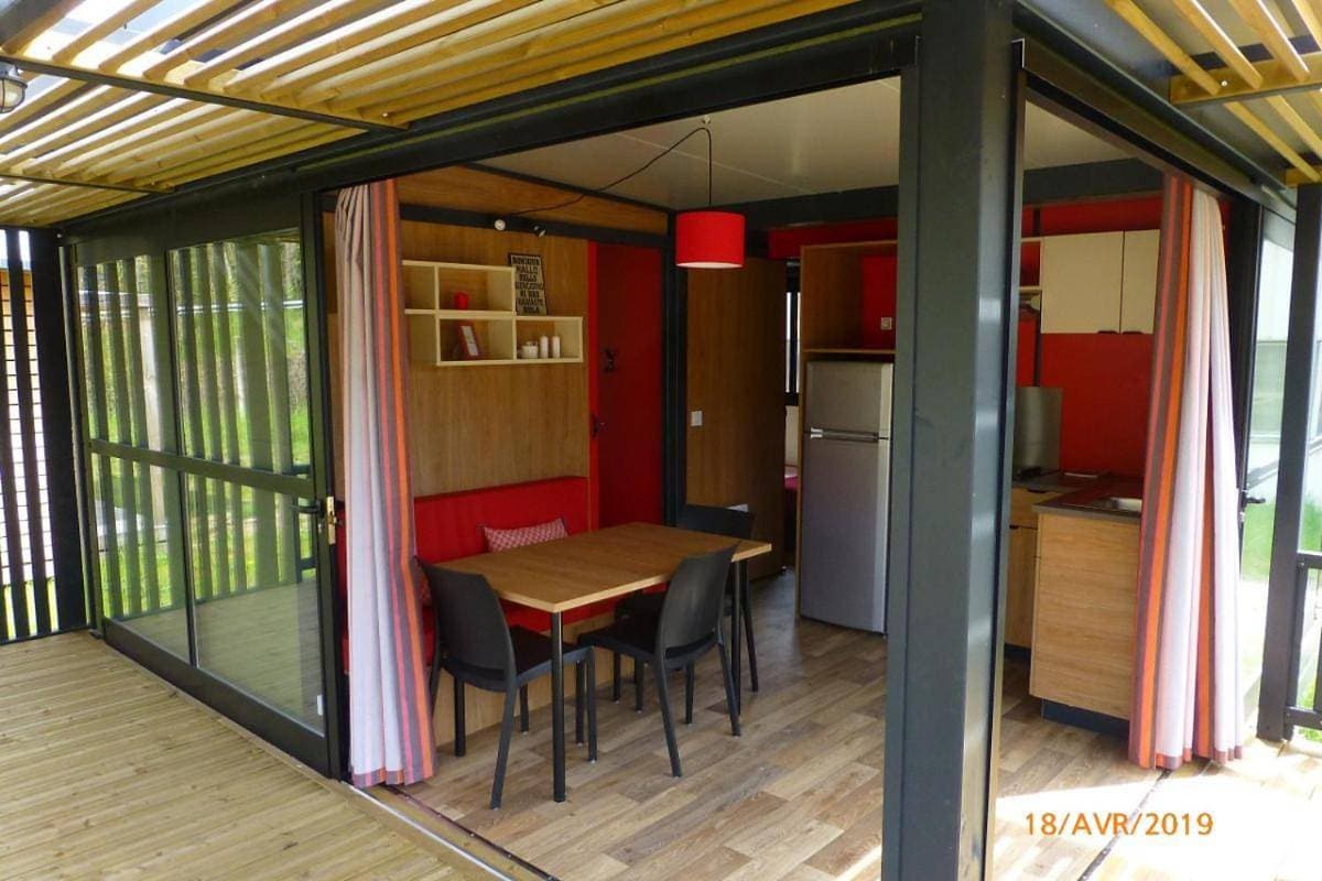Foto 2 von 6: Studio House