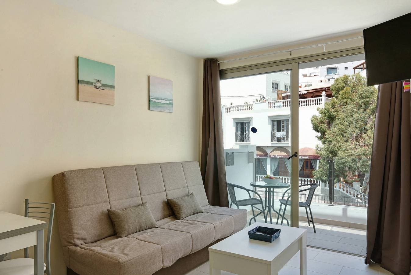 Foto 9 von 18: Apartment Albamar 1D mit Bergblick, WLAN, Klimaanlage und Balkon