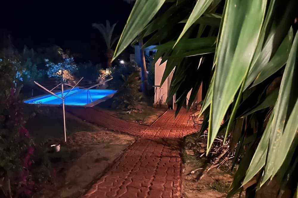 Foto 9 von 30: Andalusische Villa, Pool 4x8m, 2 Doppelbetten, Strand 400M, Nahe zu Restaurants