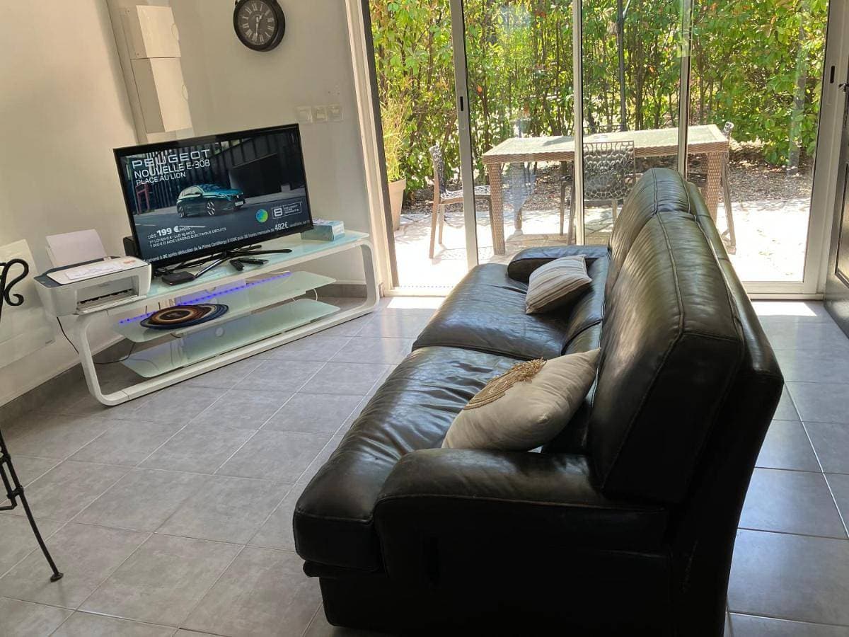 Magnifique duplex climatisé dans une villa calme 1