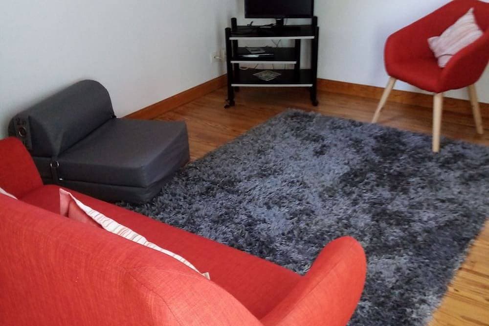Foto 12 von 30: Traditionelles, baskisches Ferienhaus mit Swimmingpool und Sommerküche