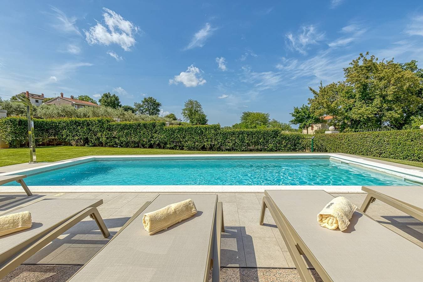 Foto 2 von 45: Ferienhaus Silvia II mit privatem Pool