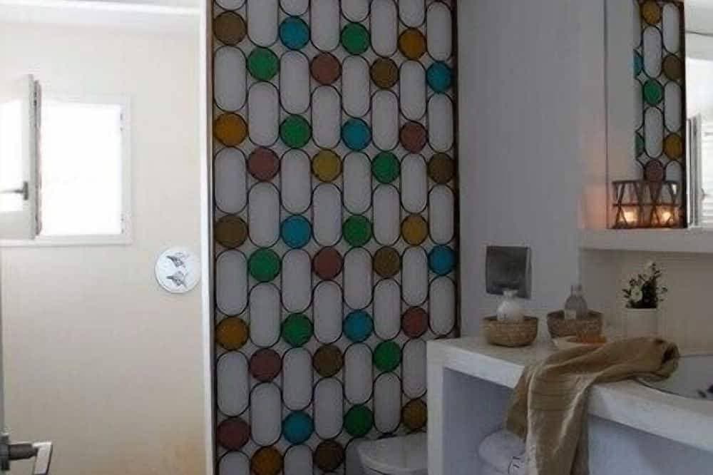 Foto 3 von 30: Haus mit Blick auf das Meer, Garten, Pool, private Garage centr0 von Cadaques,
