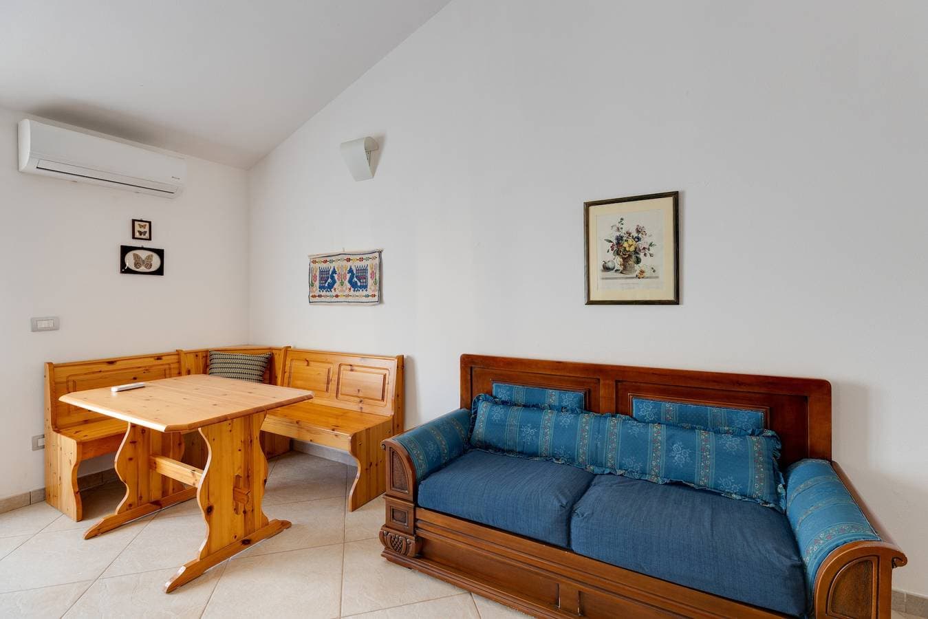 Foto 12 von 26: Ferienwohnung 'Flamingo House' mit Balkon, WLAN und Klimaanlage