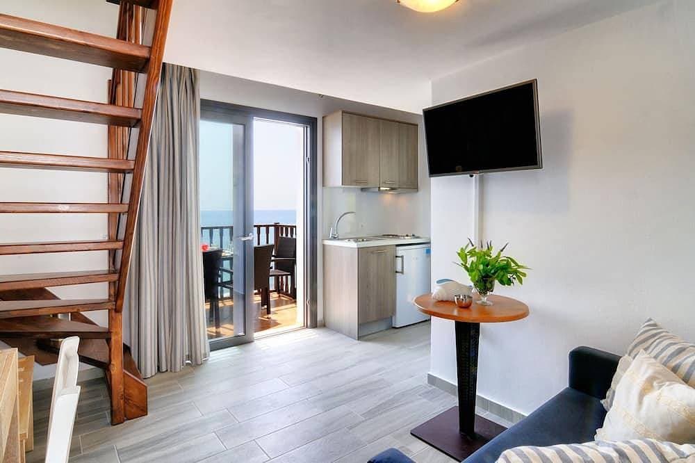 Foto 5 von 26: Myrtos Mare Suite mit Meerblick