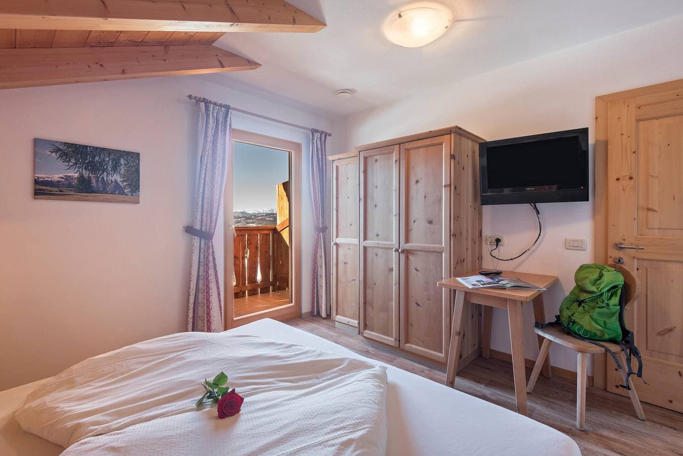 Foto 5 von 43: Ferienwohnung 'Schildberghof Panorama' mit Bergblick, Balkon und WLAN