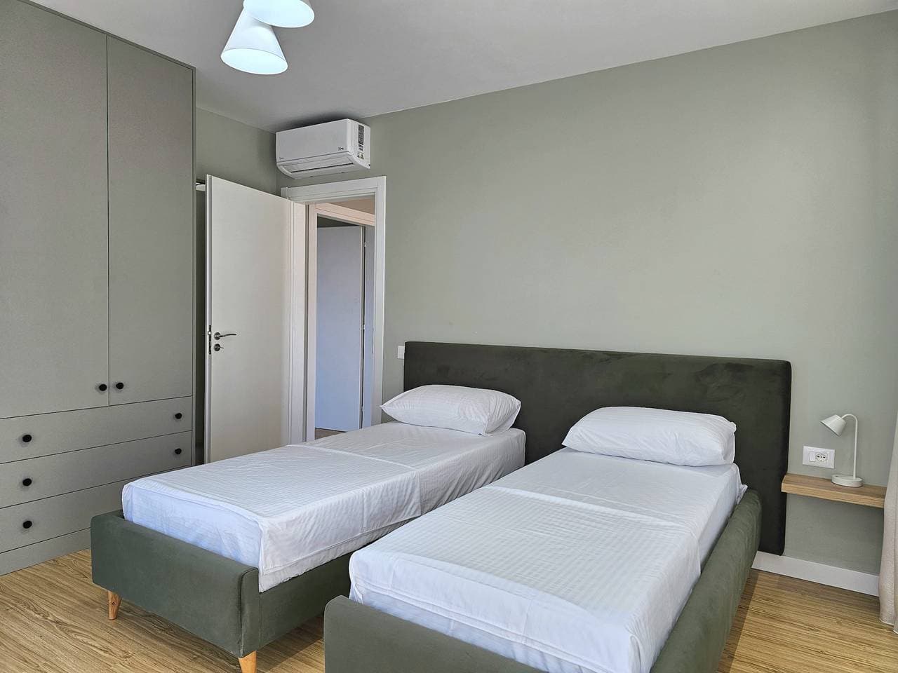 Foto 6 von 36: Ferienwohnung für 4 Personen mit Balkon